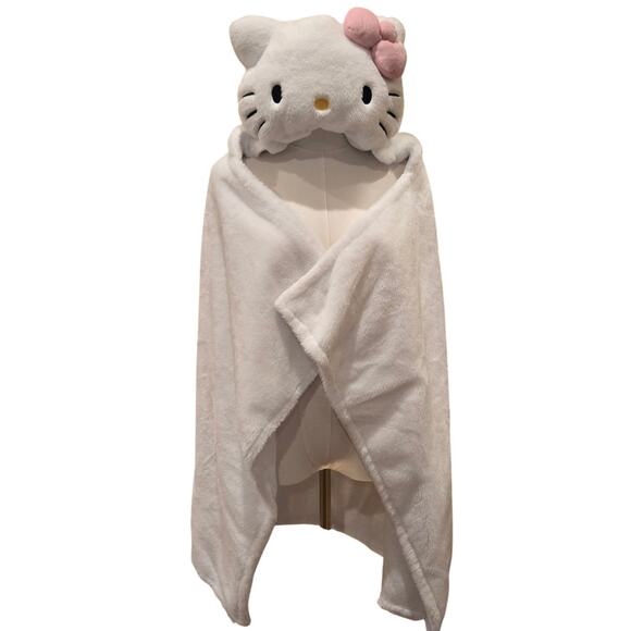 Hot Topic Sanrio Hello Kitty Hooded White Blanket - Picture 1 of 7